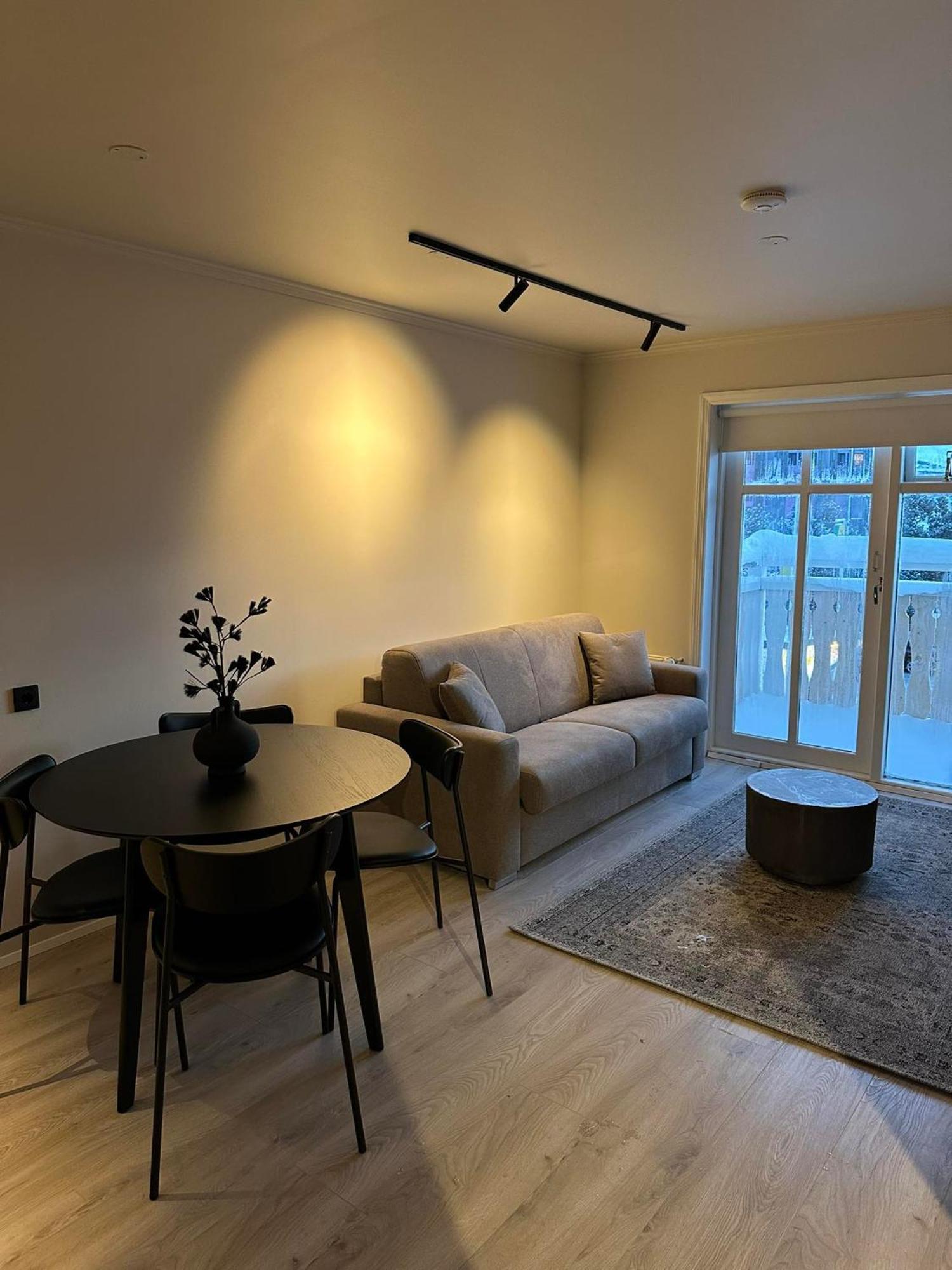 North - City Center Apartments آكيورِيْري المظهر الخارجي الصورة